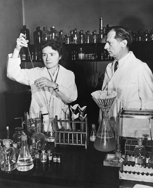 Carl and Gerty Cori image. Click for full size.
