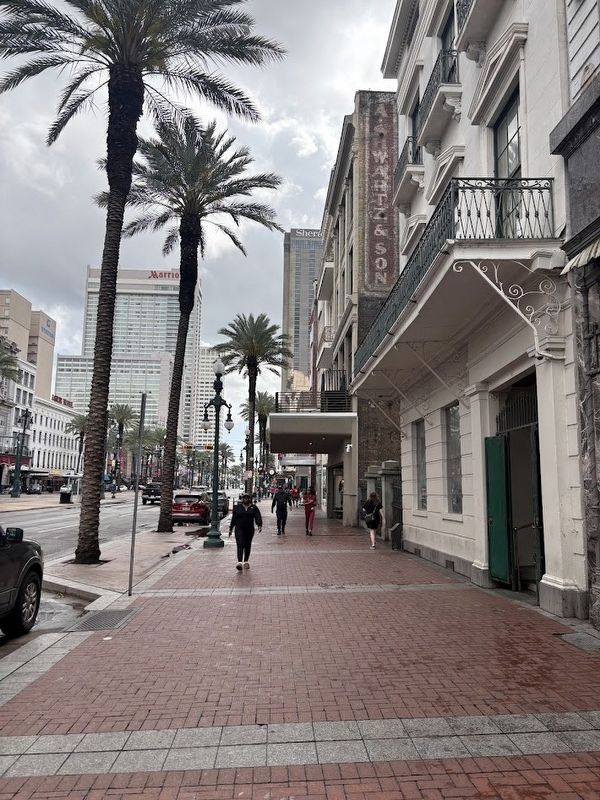 Canal Street, New Orleans. Click for full size. Canal Street, New Orleans image. Click for full size.