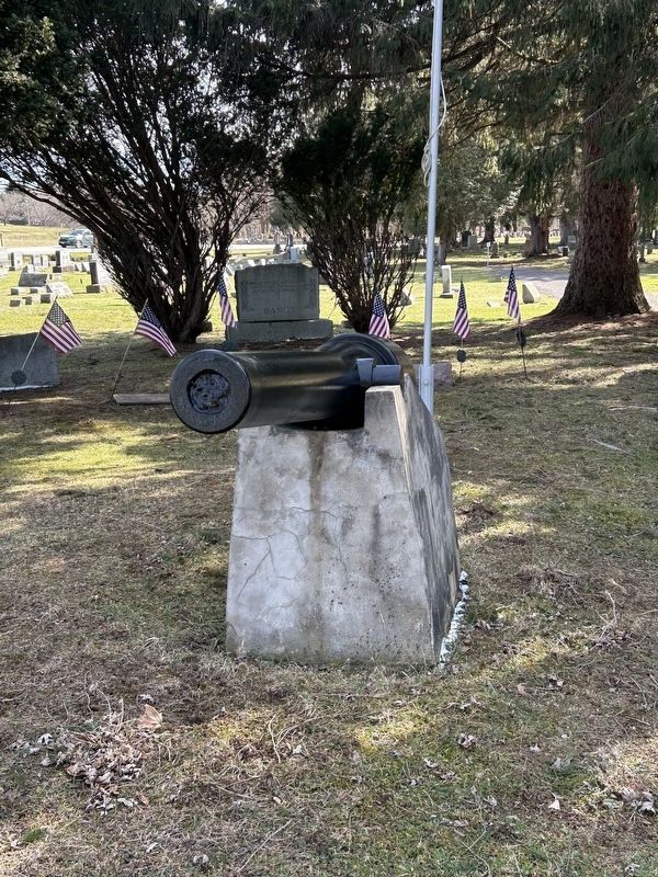 Civil War Veterans Memorial. Click for full size. Civil War Veterans Memorial image. Click for full size.