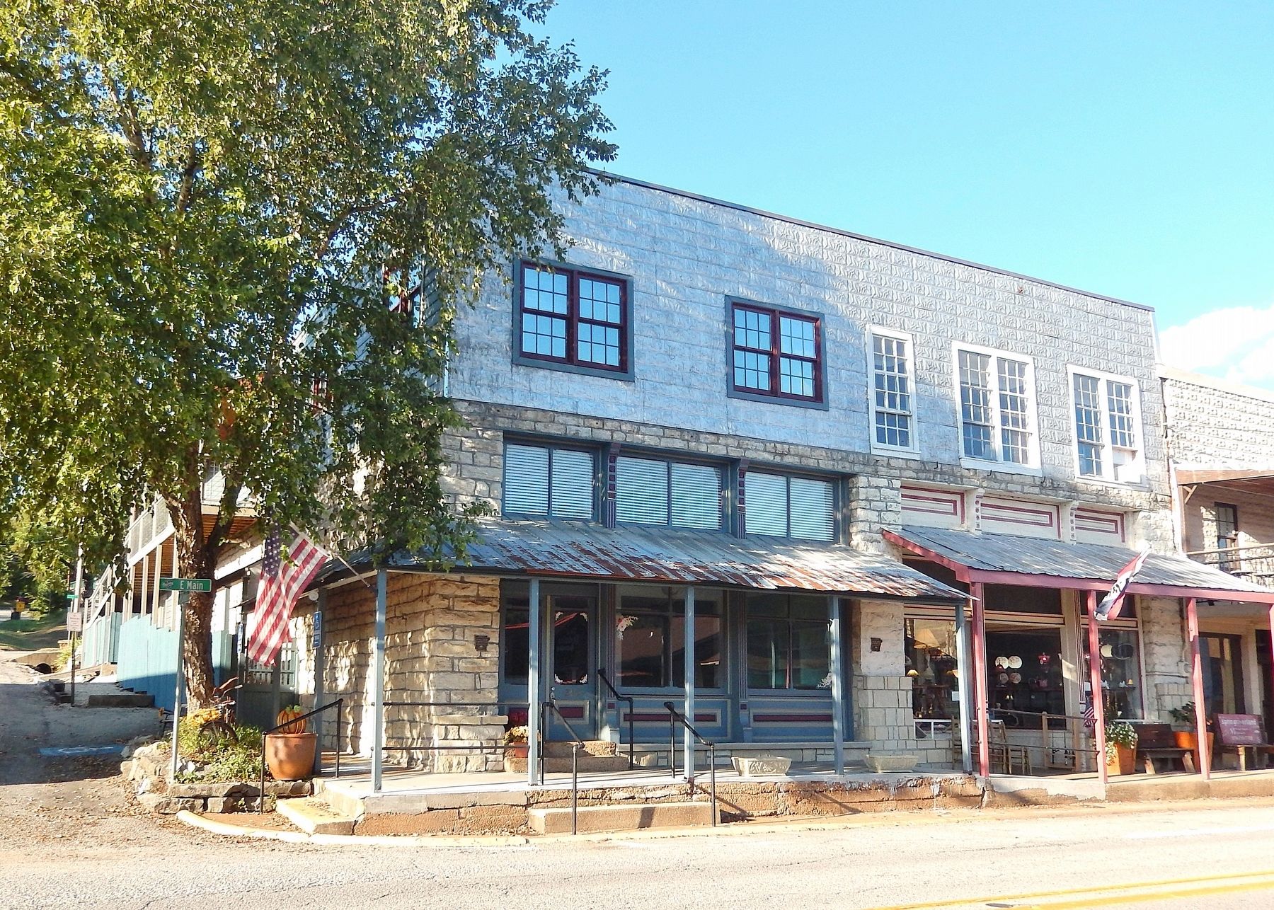Johnston Drug Store Building (<i>southwest elevation</i>) image. Click for full size.