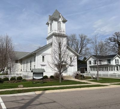 Chapel on the Green with Bristol Churches and the Underground Railroad Marker image. Click for full size.