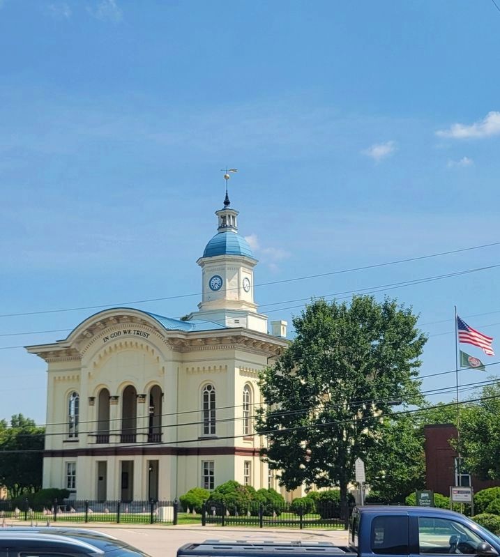 Caswell Courthouse. Click for full size. Caswell Courthouse image. Click for full size.
