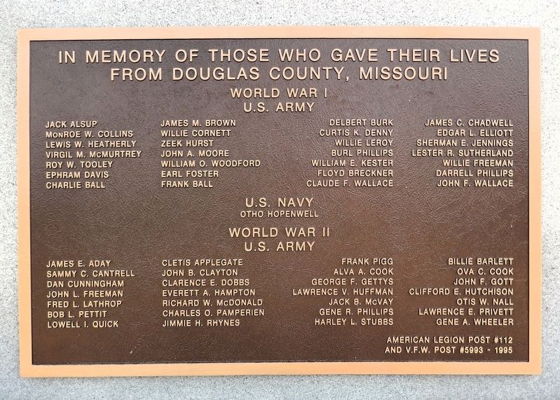 Douglas County Veterans Memorial (<i>left panel</i>) image. Click for full size.