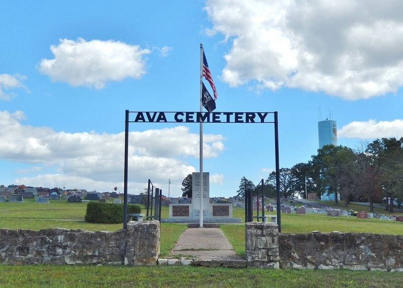 Ava Cemetery Gate image. Click for full size.