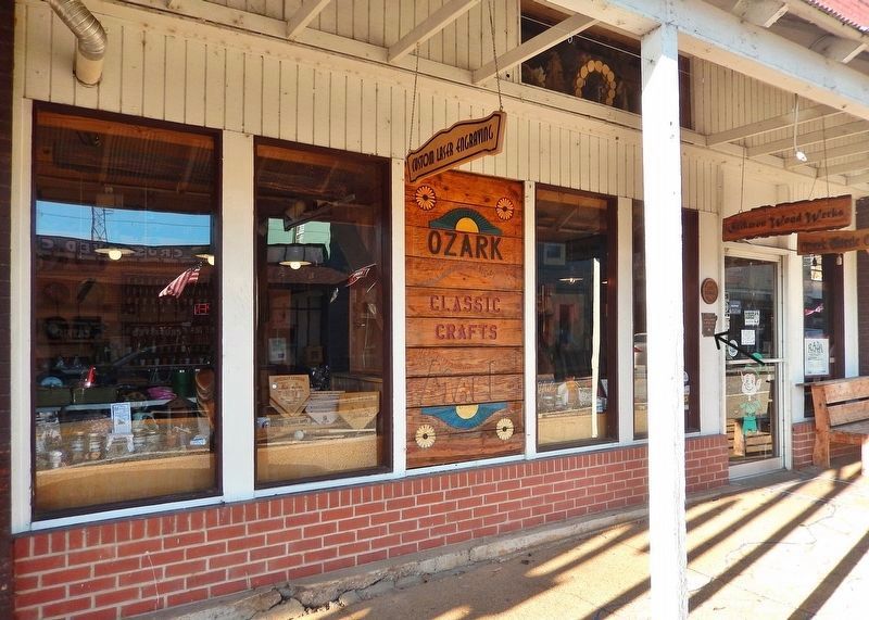 Cochran Building Storefront image. Click for full size.