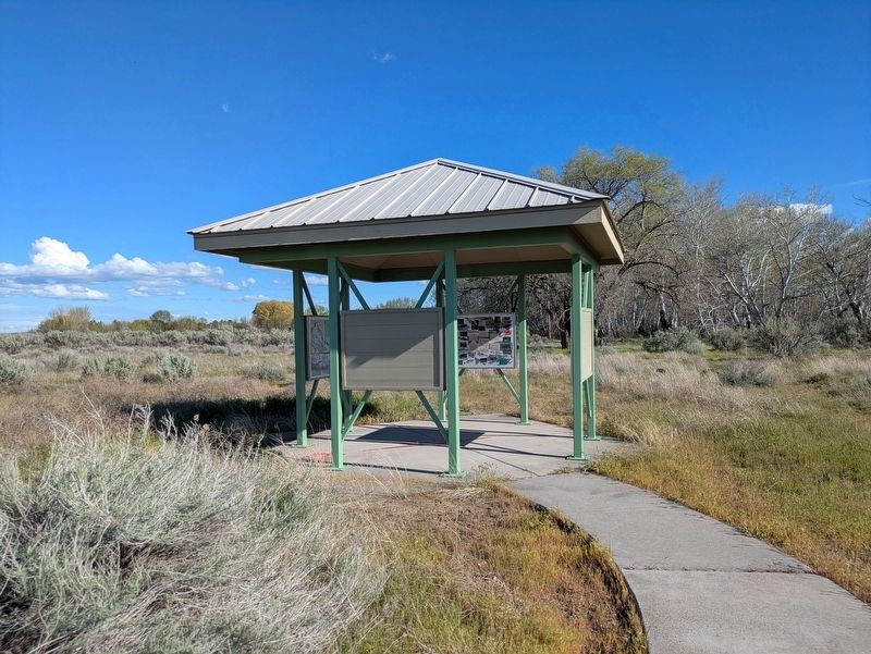 Information kiosk in Horn Rapids Park containing this historic marker. image. Click for full size.