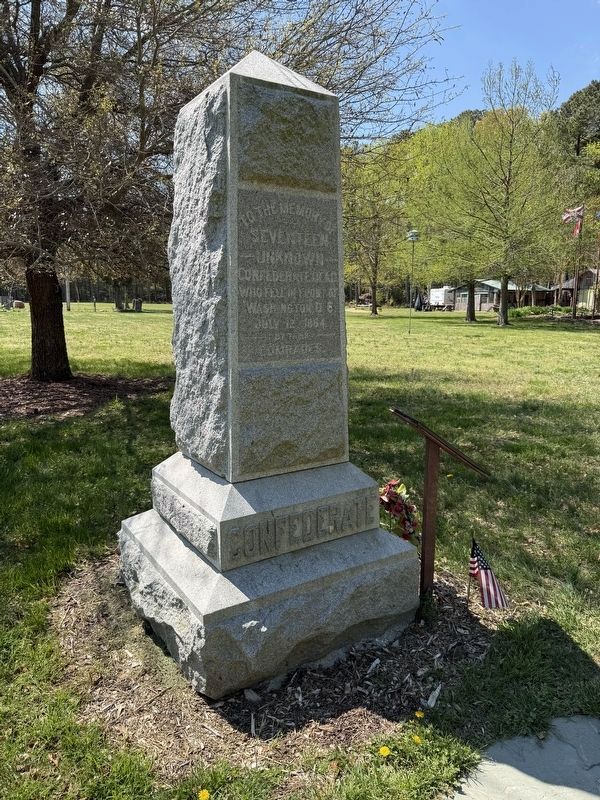 Confederate Monument. Click for full size. Confederate Monument image. Click for full size.