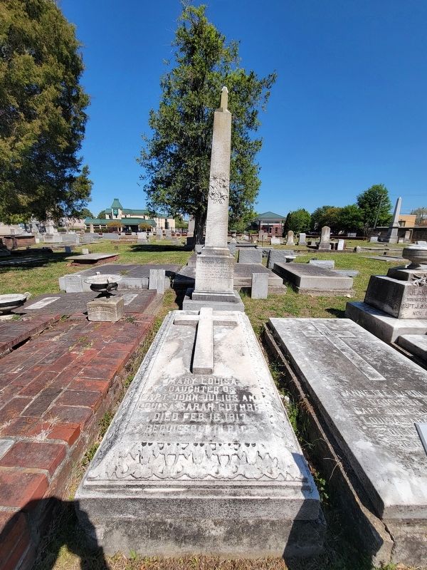 Guthrie family plot. Click for full size. Guthrie family plot image. Click for full size.