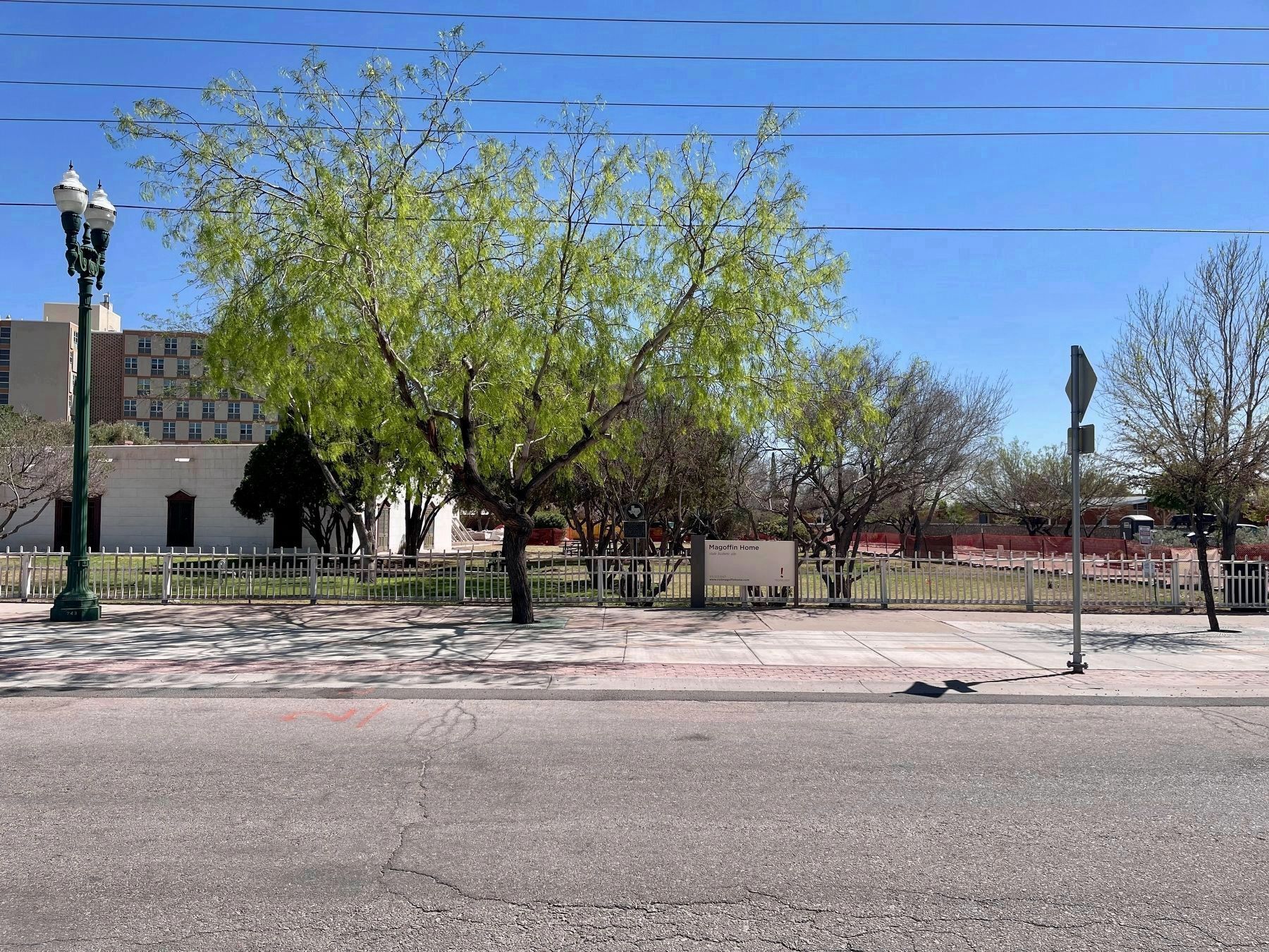 Magoffin Homestead with Marker image. Click for full size.