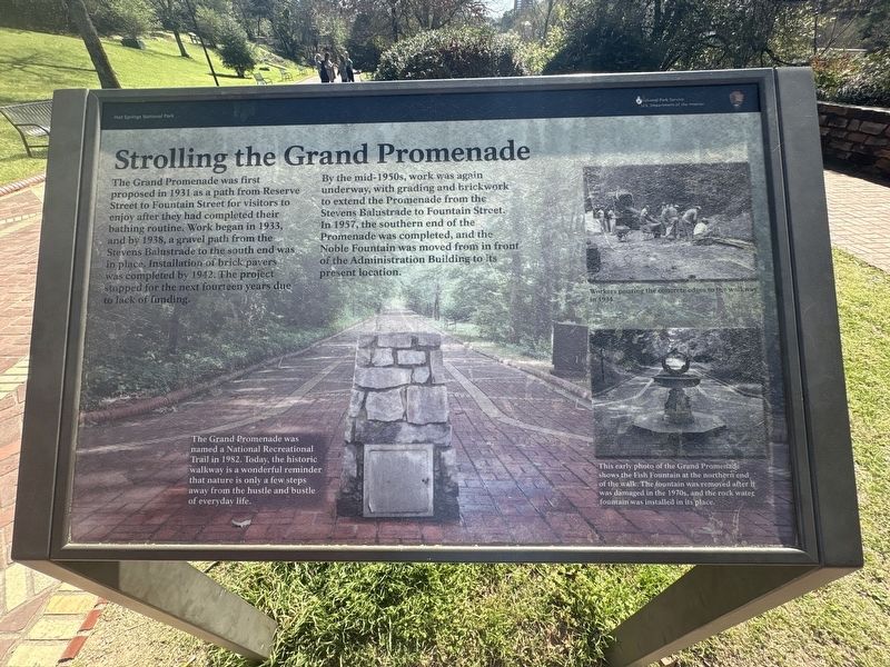 Strolling the Grand Promenade Marker image. Click for full size.