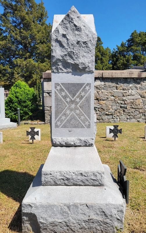 Portsmouth Confederate Memorial. Click for full size. Portsmouth Confederate Memorial image. Click for full size.
