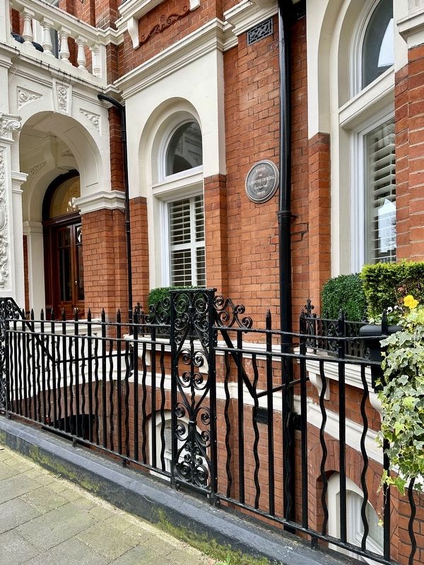 Winston and Clementine Churchill Marker - wide view. Click for full size. Winston and Clementine Churchill Marker - wide view image. Click for full size.