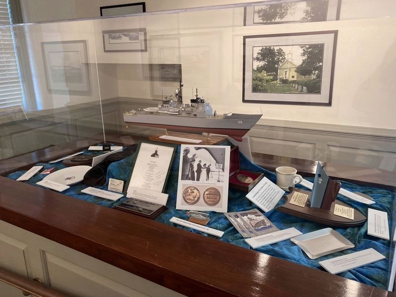 USS Yorktown (CG-48) Exhibit in York Hall image. Click for full size.