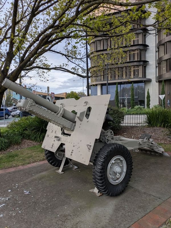 QF 25 Pounder Field Gun. Click for full size. QF 25 Pounder Field Gun image. Click for full size.