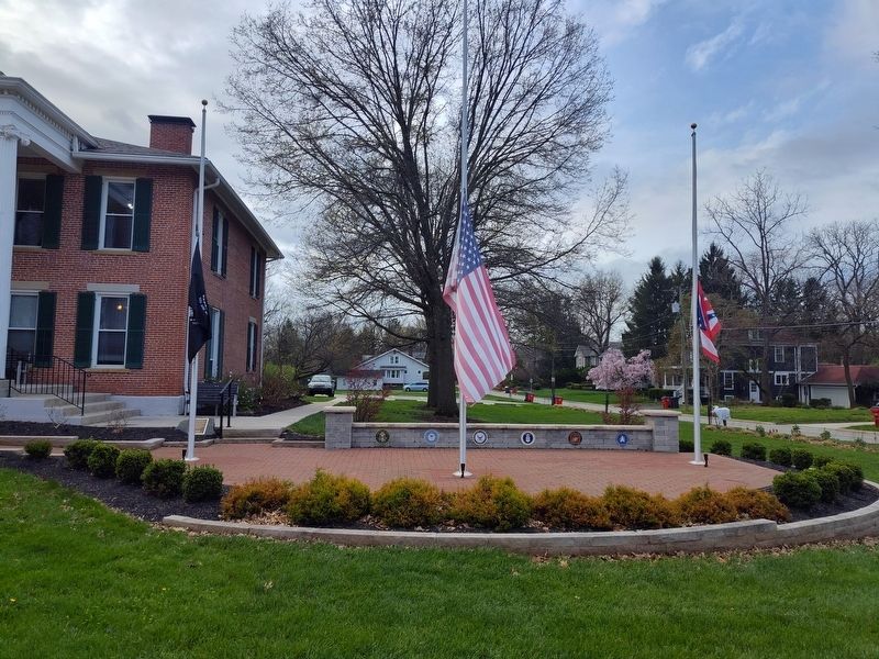 Veterans Plaza image. Click for full size.