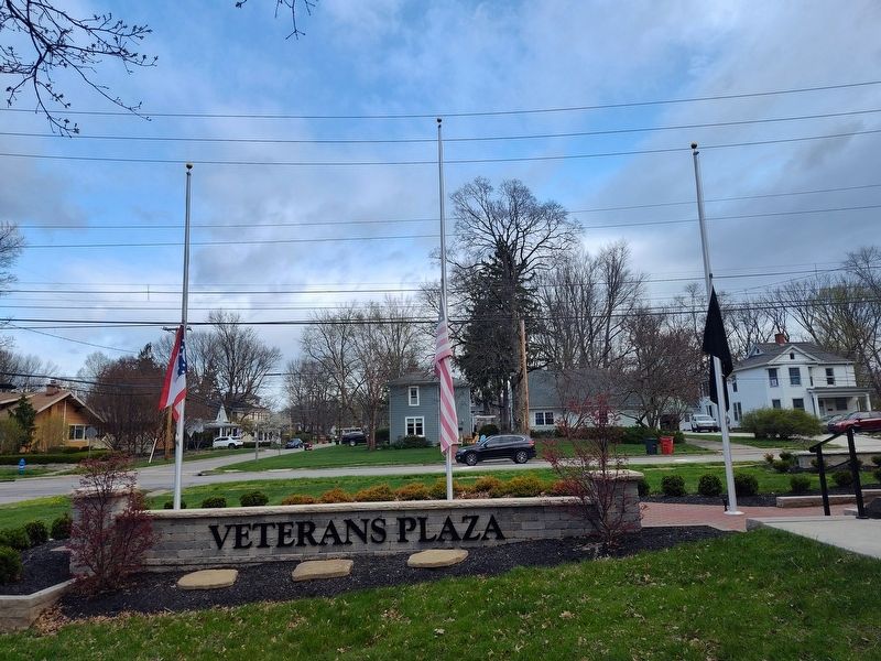 Veterans Plaza image. Click for full size.