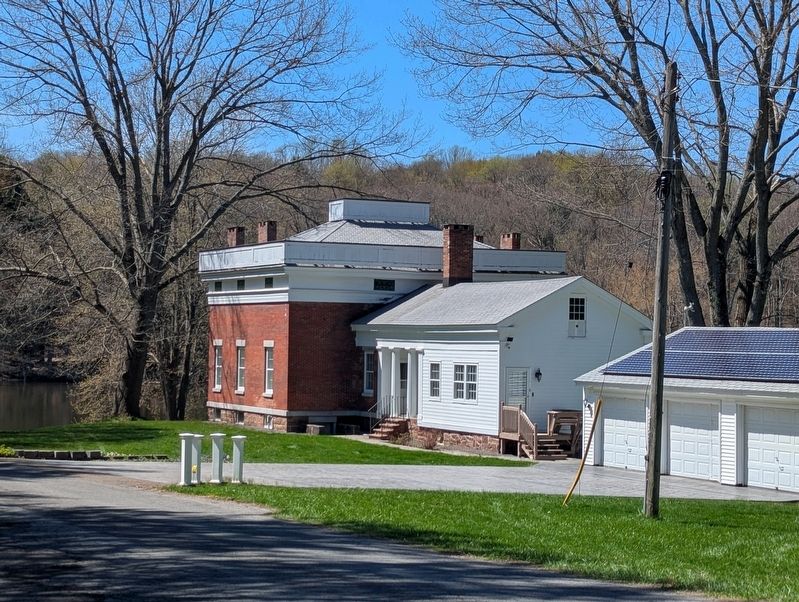 Historic Houses Marker structure view. Click for full size. Historic Houses Marker structure view image. Click for full size.
