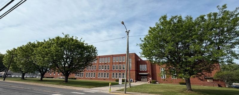 Covington High School image. Click for full size.