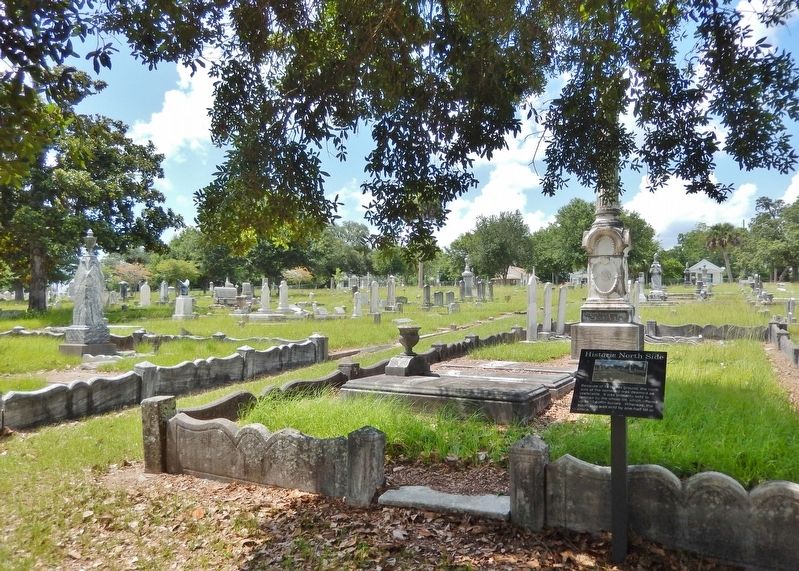 Historic North Side Marker image. Click for full size.