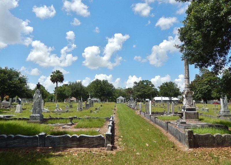 Historic North Side � Saint John's Cemetery image. Click for full size.