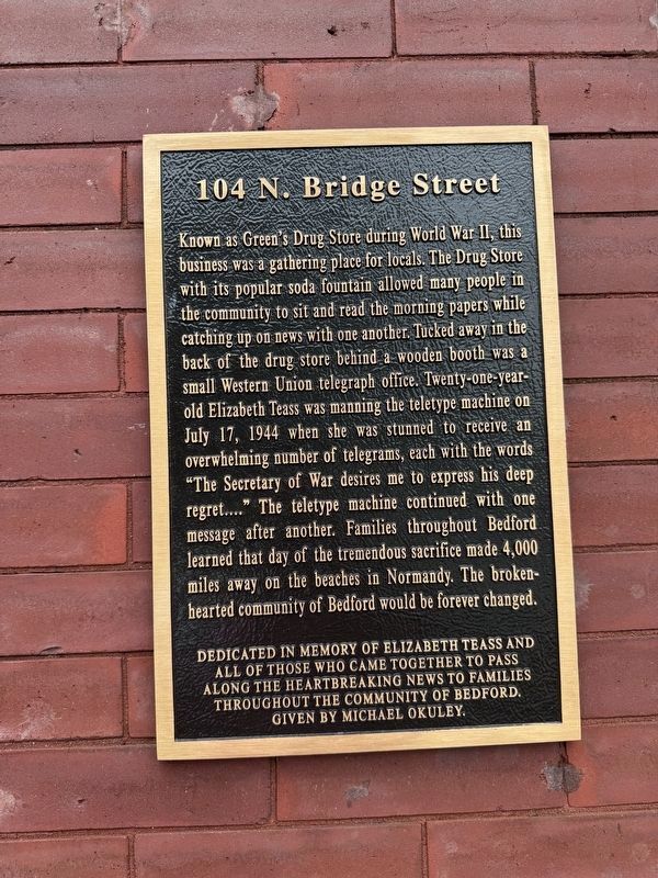 104 N. Bridge Street Marker. Click for full size. 104 N. Bridge Street Marker image. Click for full size.