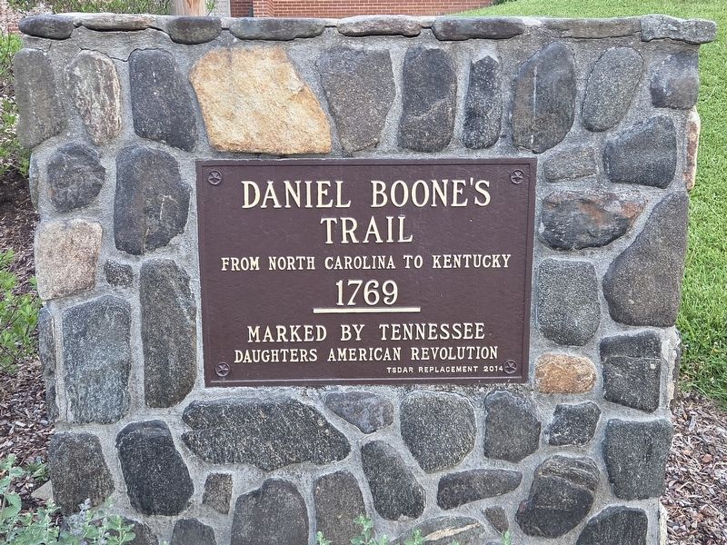 Daniel Boone's Trail Marker. Click for full size. Daniel Boone's Trail Marker image. Click for full size.