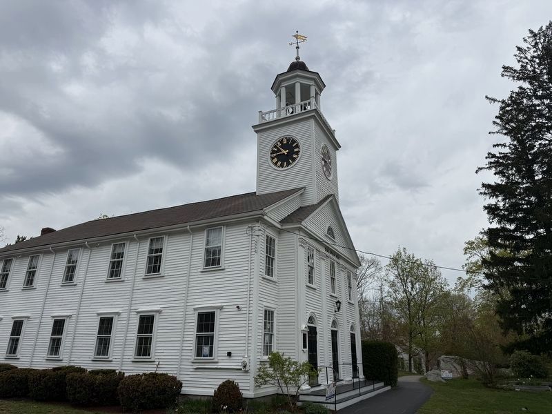 Hingham Second Parish Church image. Click for full size.