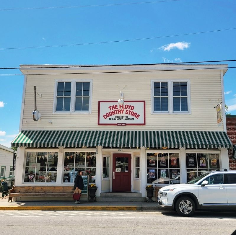 Floyd Country Store image. Click for full size.