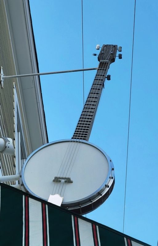 Floyd Country Store image. Click for full size.