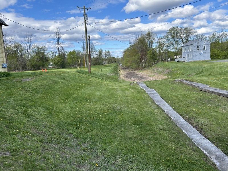 Old Canal and Marker. Click for full size. Old Canal and Marker image. Click for full size.