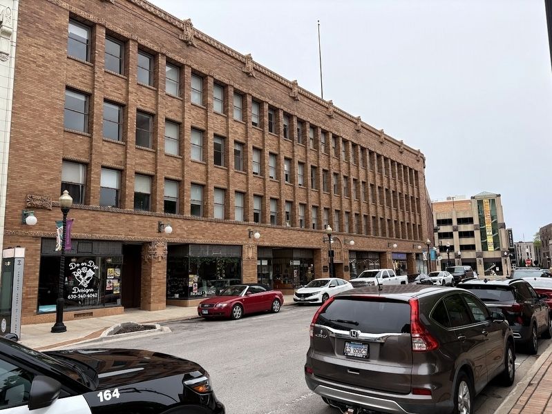 Keystone Building image. Click for full size.