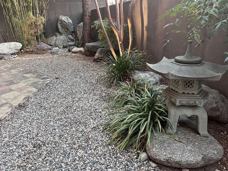 Philip Brett Garden image. Click for full size.