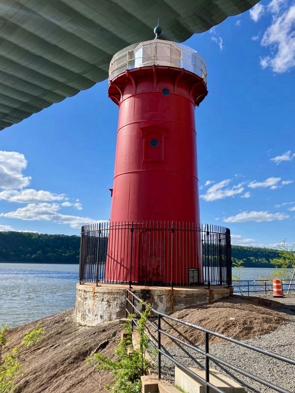 The Little Red Lighthouse. Click for full size. The Little Red Lighthouse image. Click for full size.