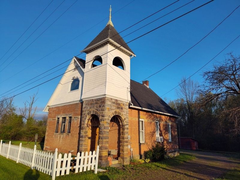 The Anderson Schoolhouse. Click for full size. The Anderson Schoolhouse image. Click for full size.