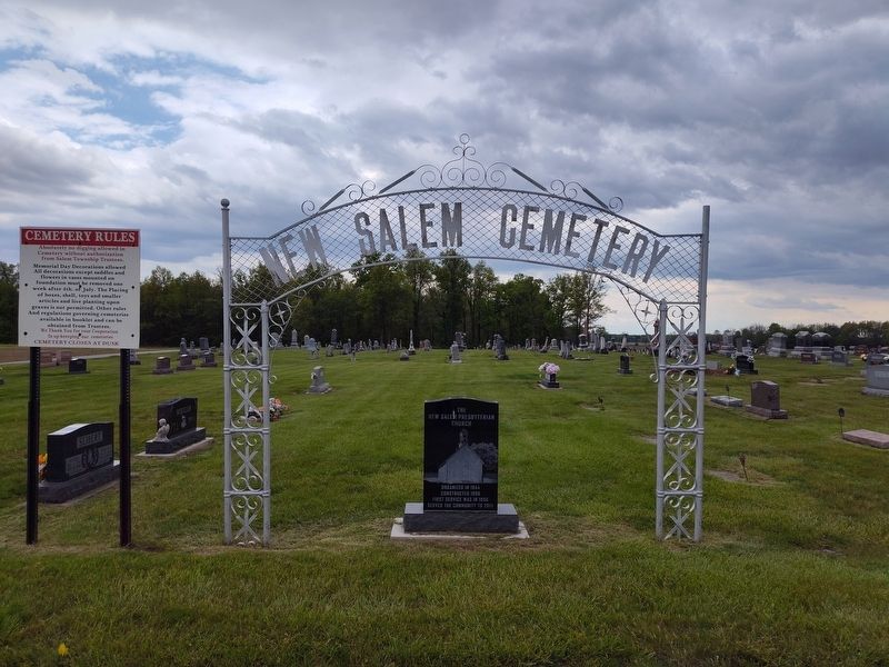 New Salem Cemetery image. Click for full size.