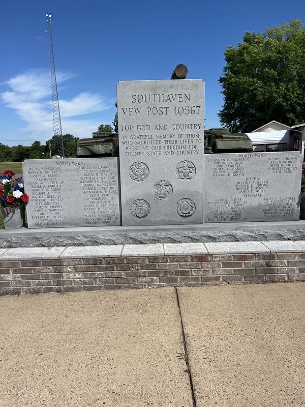 Veteran Memorial image. Click for full size.