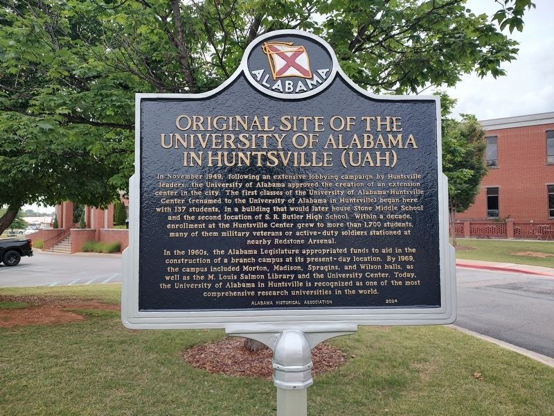 Original Site of the University of Alabama in Huntsville (UAH) Marker image. Click for full size.