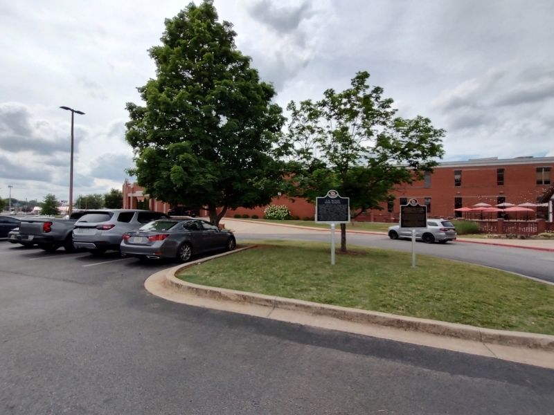 Original Site of the University of Alabama in Huntsville (UAH) Marker image. Click for full size.