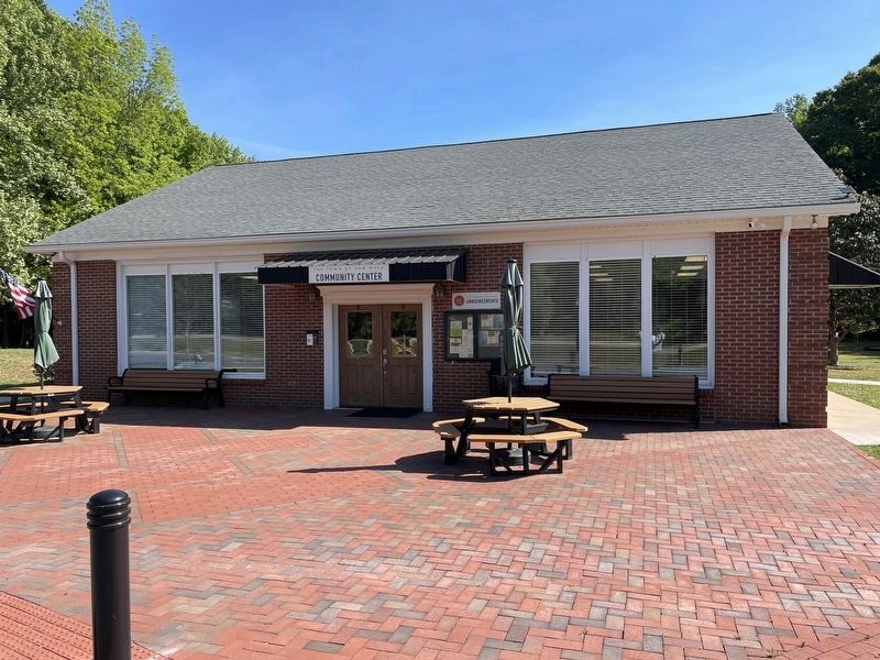 The Van Wyck Community Center image. Click for full size.