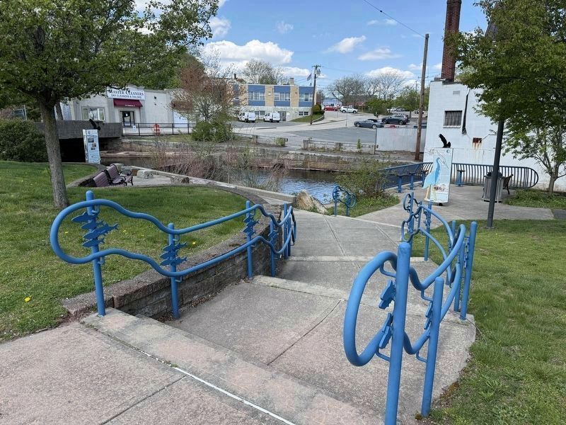 Herring Run Pool image. Click for full size.