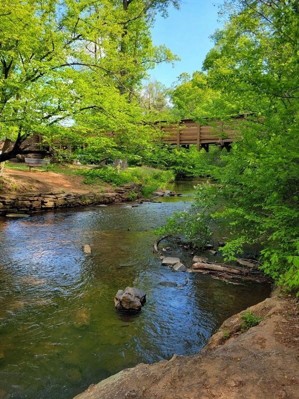 Historic Swinging Bridge image. Click for full size.