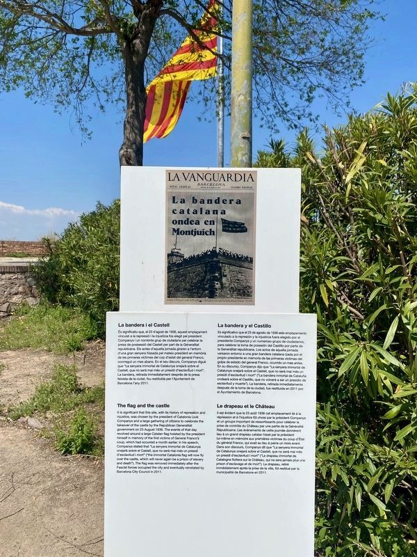 La bandera i el Castell / The flag and the castle Marker. Click for full size. La bandera i el Castell / The flag and the castle Marker image. Click for full size.