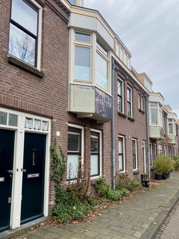 4. Actieve Bewoners / Active Residents Marker - wide view image. Click for full size.