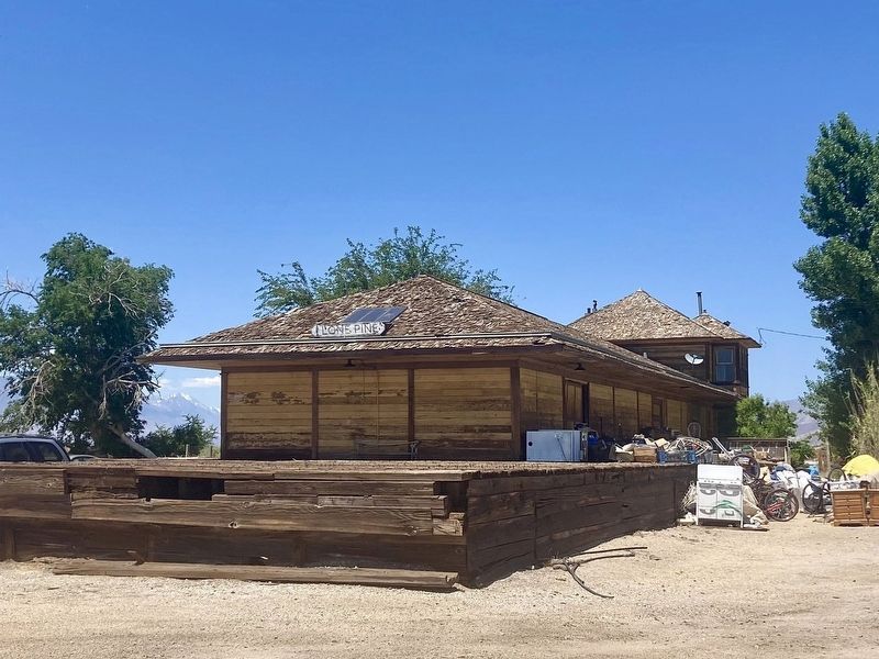 Lone Pine Depot. Click for full size. Lone Pine Depot image. Click for full size.