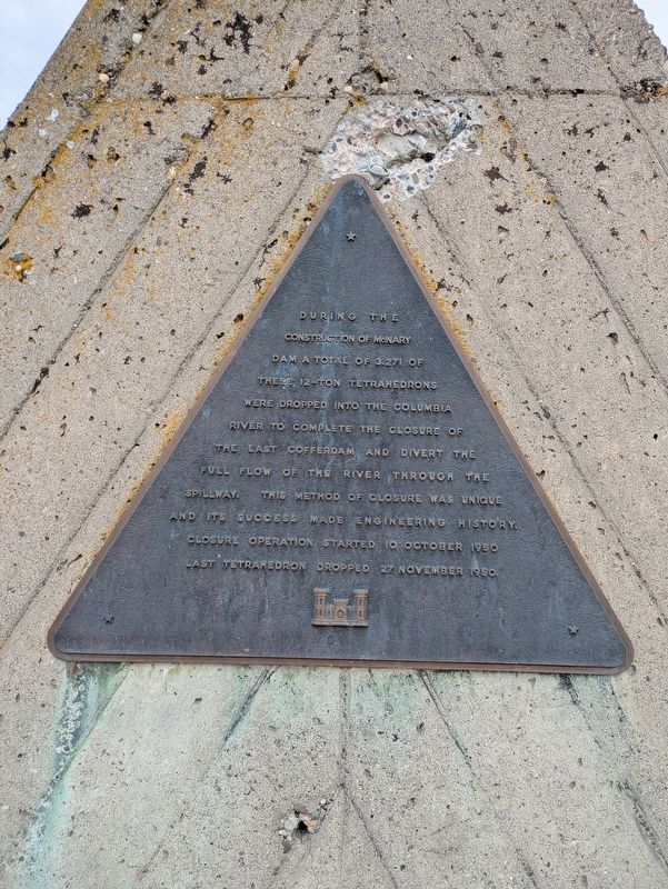 McNary Dam Tetrahedrons Marker image. Click for full size.