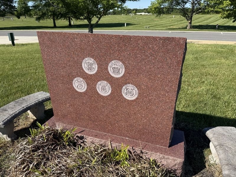 Purple Heart Memorial image. Click for full size.