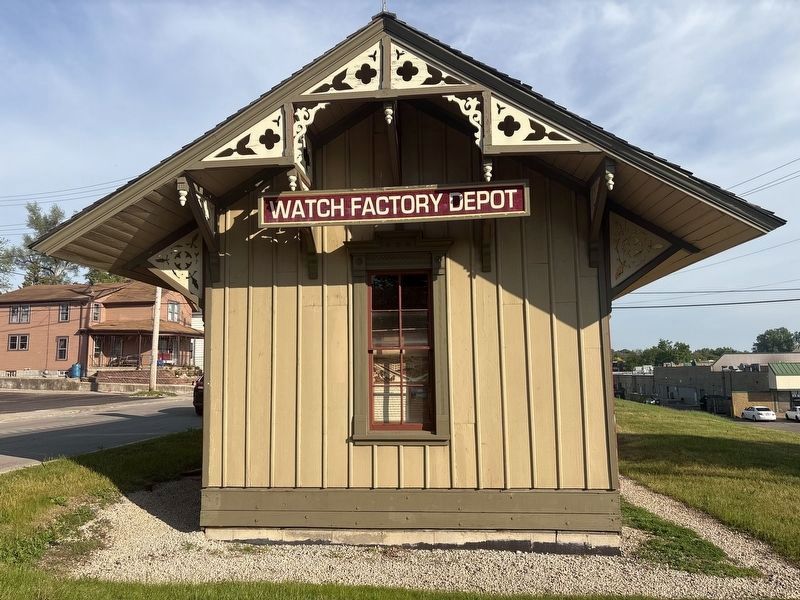 Watch Factory Depot image. Click for full size.