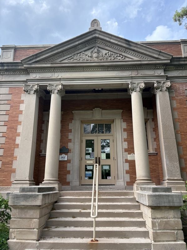 The Elgin Public Museum. Click for full size. The Elgin Public Museum image. Click for full size.