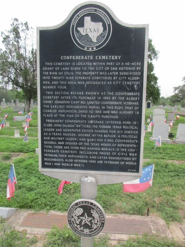 Confederate Cemetery Marker image. Click for full size.