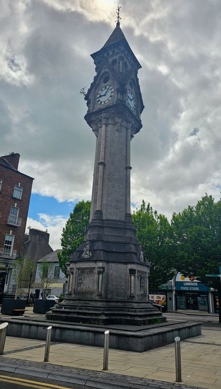 Tait’s Clock. Click for full size. Tait’s Clock image. Click for full size.